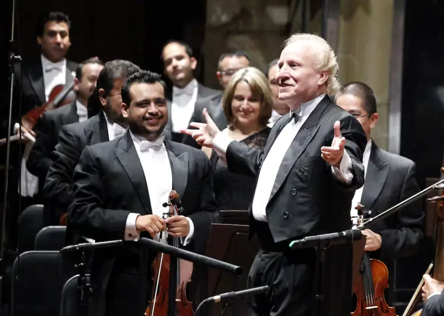 Música mexicana llega a Qatar con Enrique Diemecke al frente