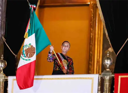 Sheinbaum da su Segundo Grito entre dimes y diretes con Trump Sheinbaum da su Segundo Grito entre dimes y diretes con Trump