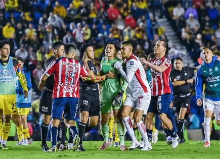 América vs Chivas: las peleas que marcaron el Clásico Nacional América vs Chivas: las peleas que marcaron el Clásico Nacional