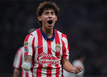 Santiago Sandoval rompe en llanto al ser convocado al Tri Mayor Santiago Sandoval rompe en llanto al ser convocado al Tri Mayor