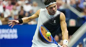 Se retira Ben Shelton de la Copa Laver