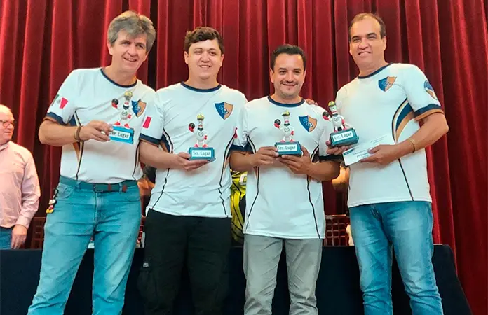 Todo un éxito torneo Internacional de Boliche