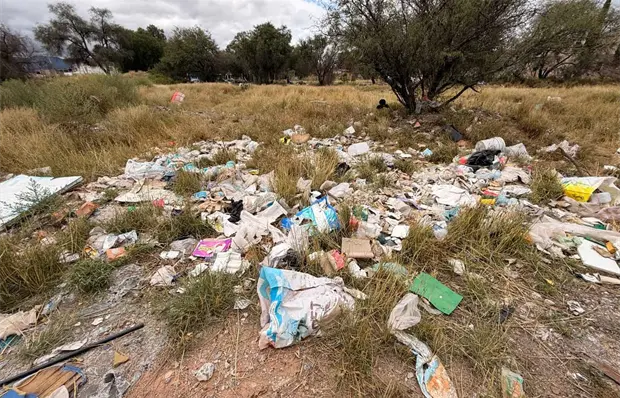 Fotos | Usan baldío frente a un kínder como basurero Fotos | Usan baldío frente a un kínder como basurero