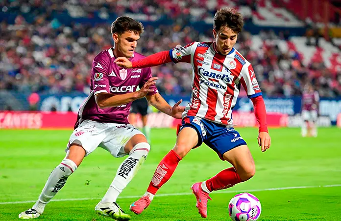 ADSL con la urgencia de ganar ante Necaxa