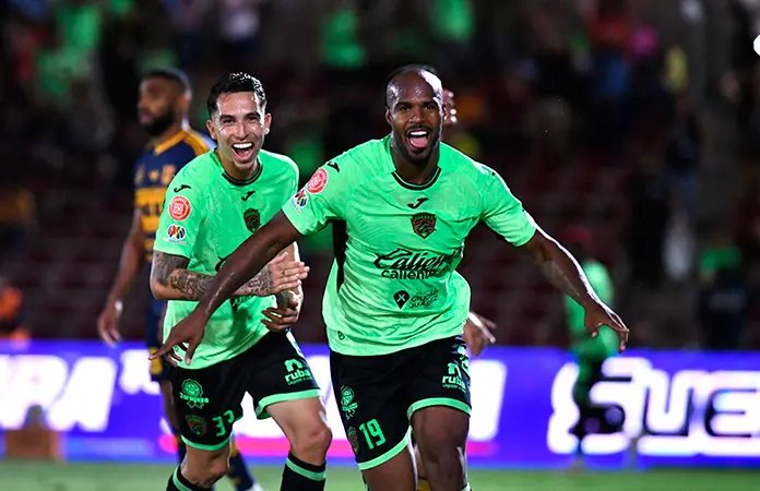Rompen Bravos su mala racha