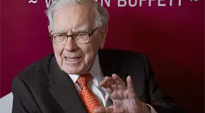 Warren Buffett deja la direcci&oacute;n de Berkshire