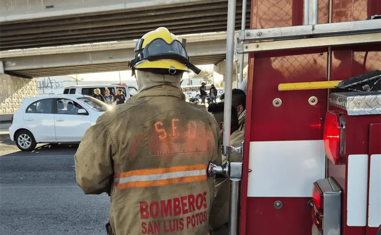 Ayuntamiento de SLP propone aumentar aportación a bomberos Ayuntamiento de SLP propone aumentar aportación a bomberos