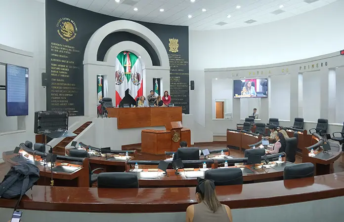 Discute el Congreso su transparencia