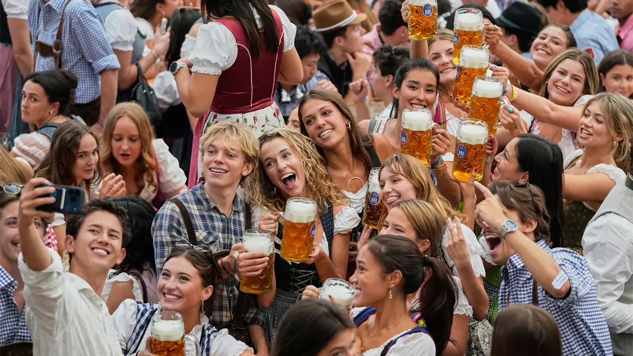Inicia el Oktoberfest en Múnich