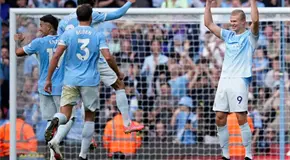 Manchester City gana 5-3 a Sunderland y lidera la Liga Premier Manchester City gana 5-3 a Sunderland y lidera la Liga Premier