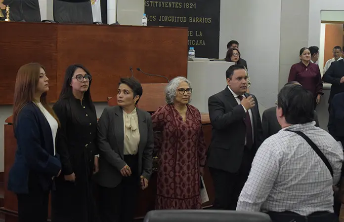 Niega Morena confrontación con Congreso