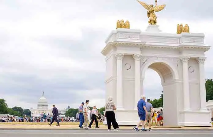 Arco sería un complejo militar