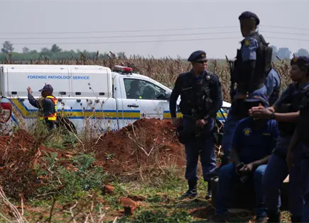Arrestan a 3 sospechosos por uno de varios asesinatos de mujeres en Sud&aacute;frica