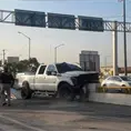 Choque en Distribuidor Ju&aacute;rez deja un muerto y cuatro heridos