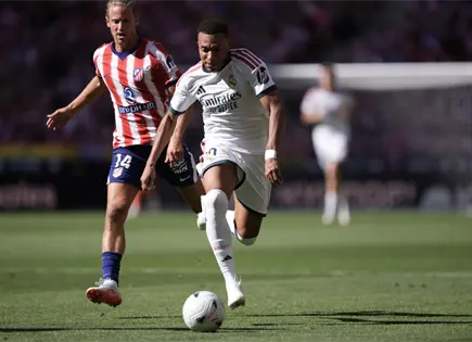 Mbapp&eacute; descarta tensiones con Demb&eacute;l&eacute; por Bal&oacute;n de Oro
