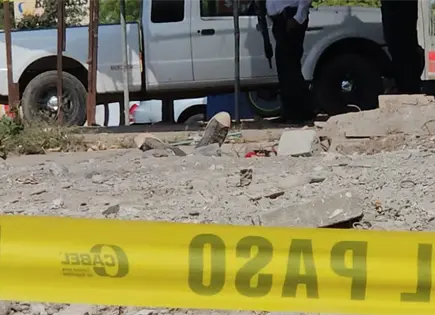 Persiguen y asesinan a dos hombres dentro de una vivienda en Sinaloa Persiguen y asesinan a dos hombres dentro de una vivienda en Sinaloa