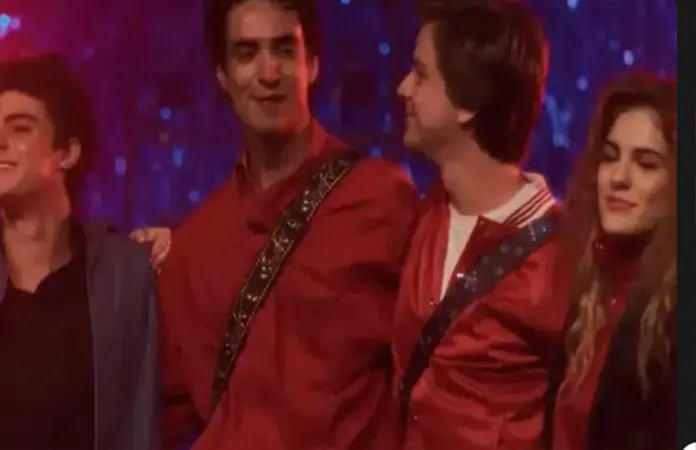 Actores jóvenes y principales en la bioserie Timbiriche