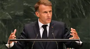 Macron insta a no ceder a la fatalidad de la ley del más fuerte