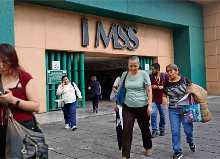 Muere paciente de 82 a&ntilde;os tras caer del cuarto piso del Centro M&eacute;dico