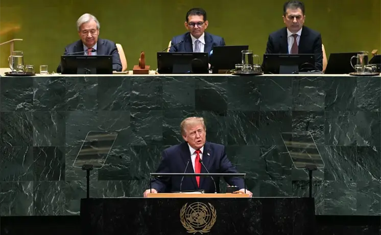 Trump dice que tomar&aacute; decisi&oacute;n de un acuerdo o aniquilar a Ir&aacute;n