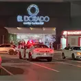 Asalto con pistola causa p&aacute;nico en plaza El Dorado