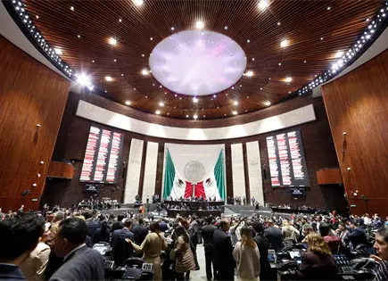 Diputados avalan reforma sobre doble nacionalidad