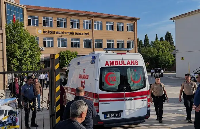Jovencito abre fuego en Turquía; hiere a once