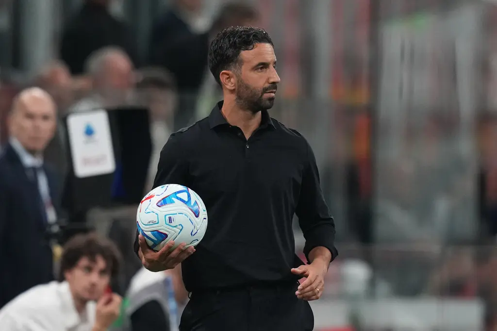 Manchester United reporta pérdidas por despido de Amorim