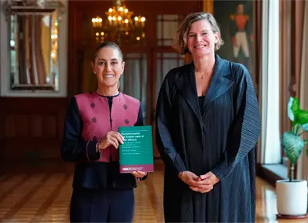 Sheinbaum se reúne con economista Mariana Mazzucato en Palacio Nacional Sheinbaum se reúne con economista Mariana Mazzucato en Palacio Nacional