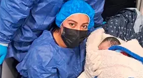 Nace bebé en una ambulancia