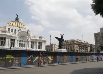 Palacio de Bellas Artes cambia acceso y se blinda ante marchas Palacio de Bellas Artes cambia acceso y se blinda ante marchas
