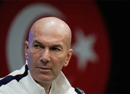 Zinedine Zidane asume como técnico de Francia y destaca emoción Zinedine Zidane asume como técnico de Francia y destaca emoción