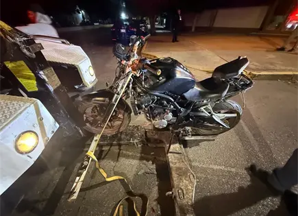 Al estilo Rápidos y Furiosos, menor huye en moto de policías; lo detienen Al estilo Rápidos y Furiosos, menor huye en moto de policías; lo detienen