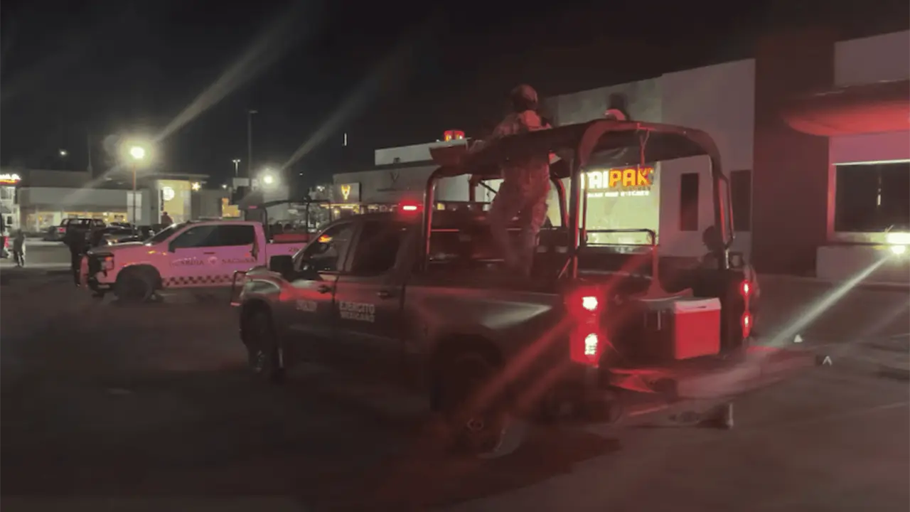 Balacera en restaurante de Culiacán deja un muerto; hieren al cantante Víctor Valverde