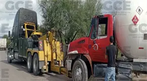 Detienen a chofer de pipa con presunto huachicol en Rinconada