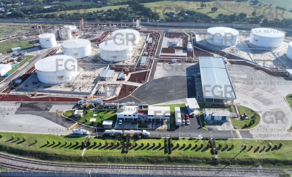 FGR detecta anomalías en megadecomiso de huachicol en Guanajuato