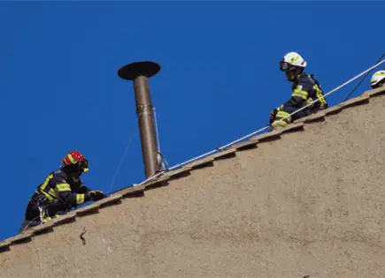 Hombre queda atrapado dos d&iacute;as en chimenea en Hermosillo