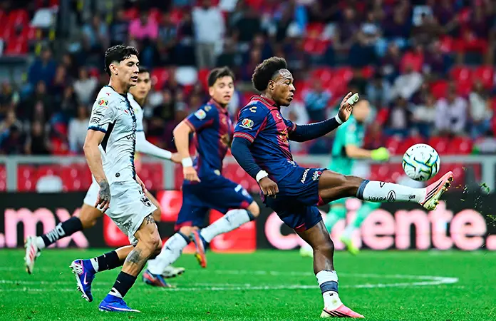 Contundente victoria logra el Atlante, 4-2