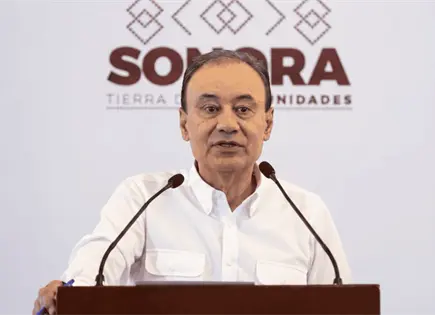 Durazo promete lealtad a Sheinbaum; ella lo llama "el mejor gobernador"