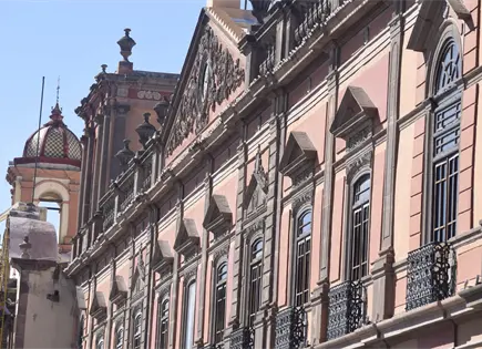 Gobierno debe 37.6 mdp a la UASLP en septiembre Gobierno debe 37.6 mdp a la UASLP en septiembre