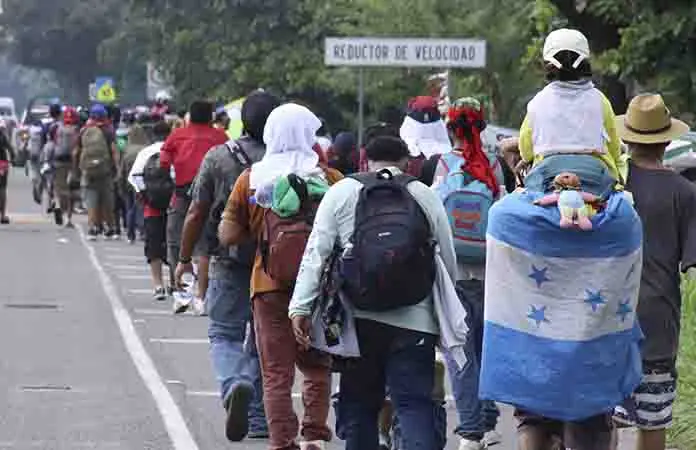 Llega caravana migrante de Guatemala