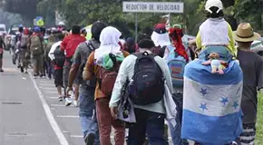 Llega caravana migrante de Guatemala