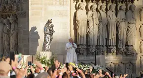 Papa advierte del "paraíso de las máquinas"