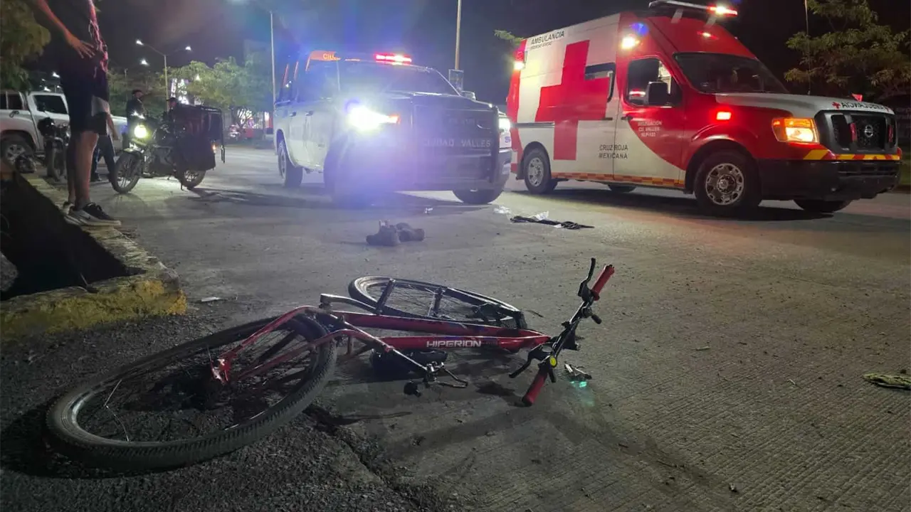 Atropellan a ciclista y lo dejan grave en Ciudad Valles
