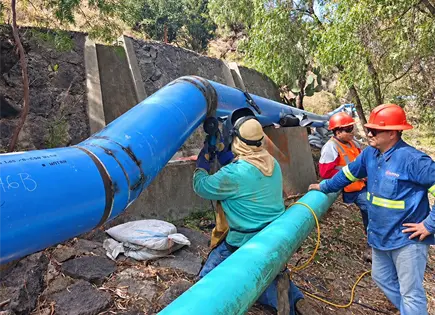 Galindo pide a CEA presentar plan hídrico para SLP Galindo pide a CEA presentar plan hídrico para SLP