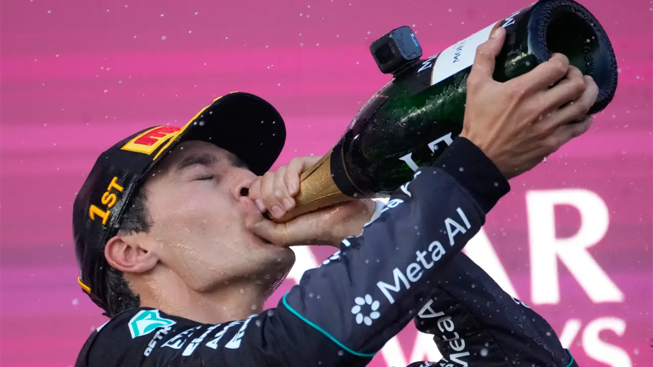 George Russell gana Gran Premio de Azerbaiyán tras final ajustado