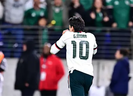 Gilberto Mora rescata el empate en el debut de Rafa M&aacute;rquez