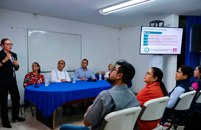 Ofrecen plática para prevenir las extorsiones