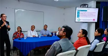 Ofrecen pl&aacute;tica para prevenir las extorsiones