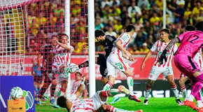 Am&eacute;rica remonta y gana al Necaxa